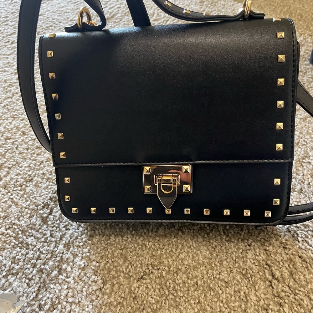 Purse - Picture 2 of 4